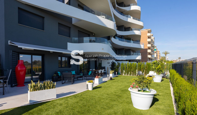 Apartment - Revente - Torrevieja - Rocio del Mar