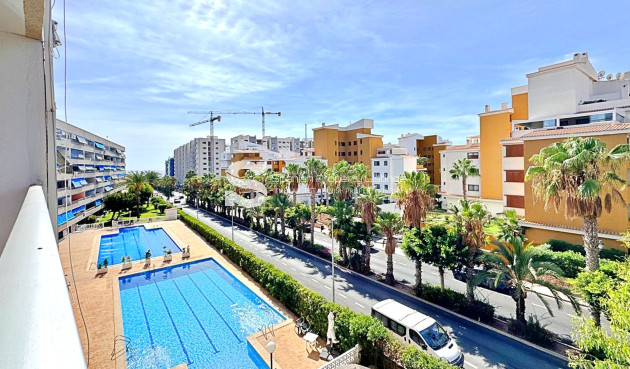 Apartment - Revente - Torrevieja - Rocio del Mar