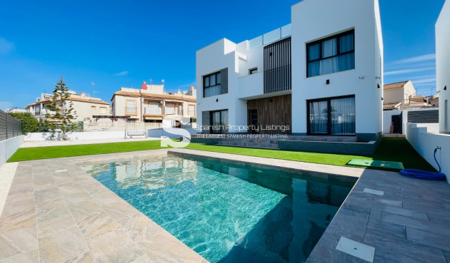 detached - Nouvelle construction - Torrevieja - Torrevieja