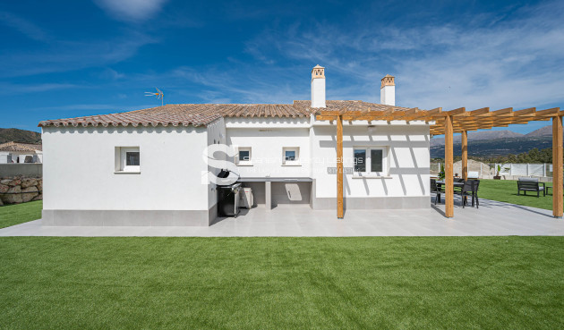 detached - Nouvelle construction - Viñuela - Viñuela