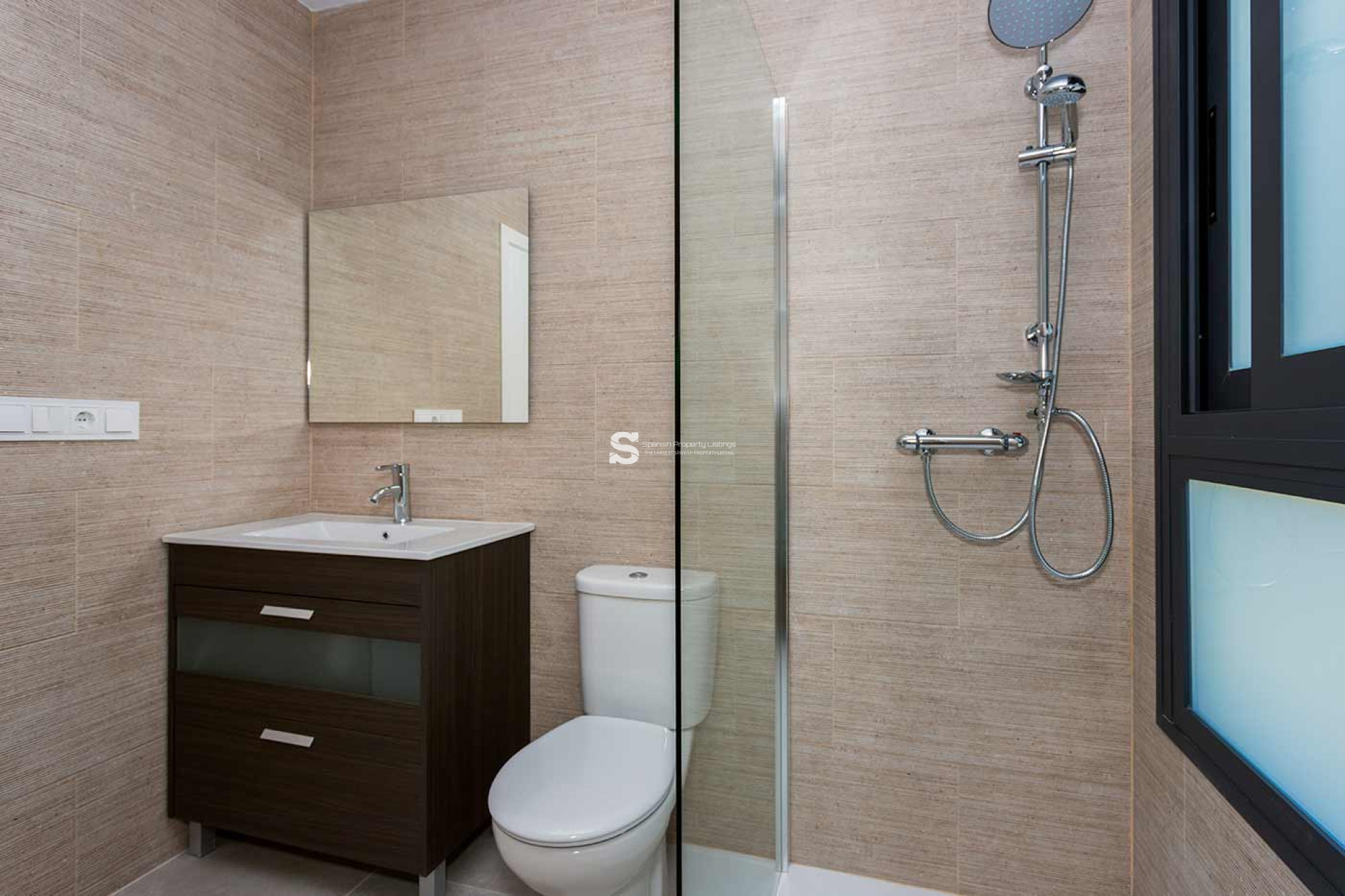 New Build - detached - Daya Nueva