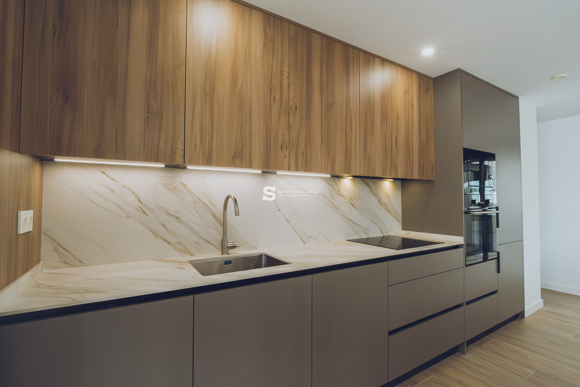 Nouvelle construction - Apartment - Redován