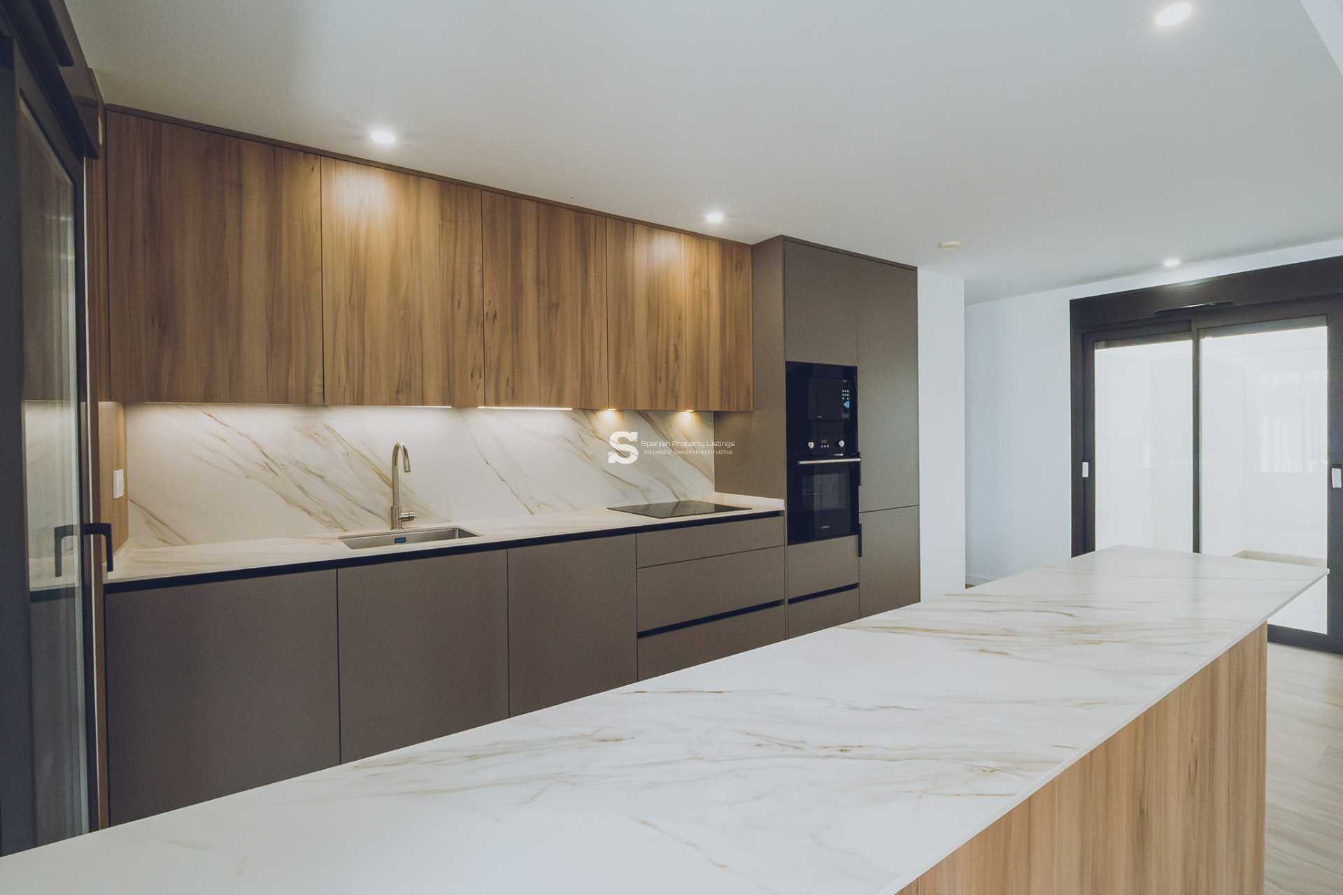 Nouvelle construction - Apartment - Redován