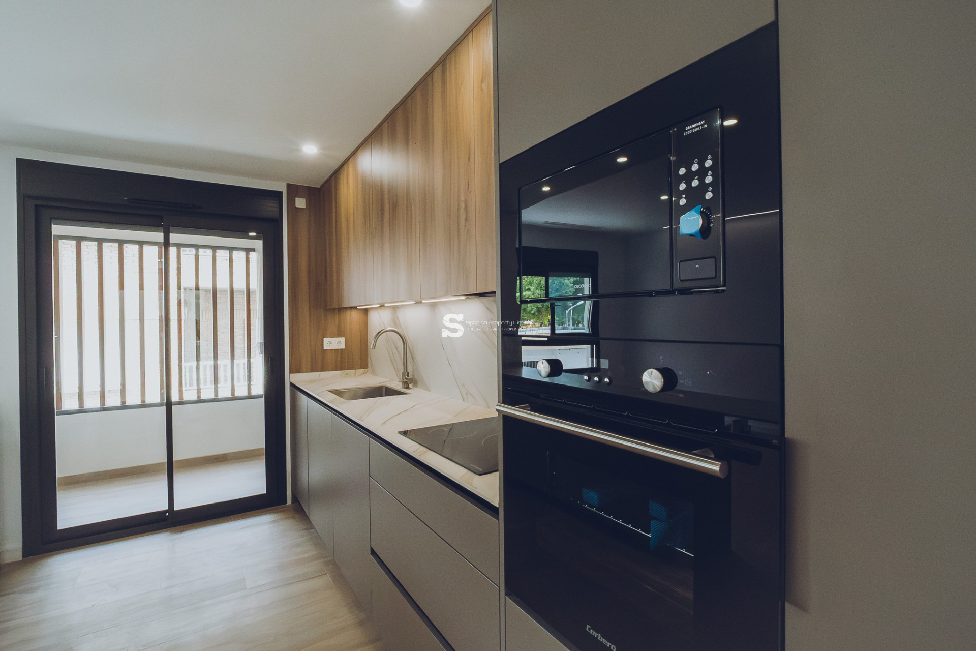 Nouvelle construction - Apartment - Redován