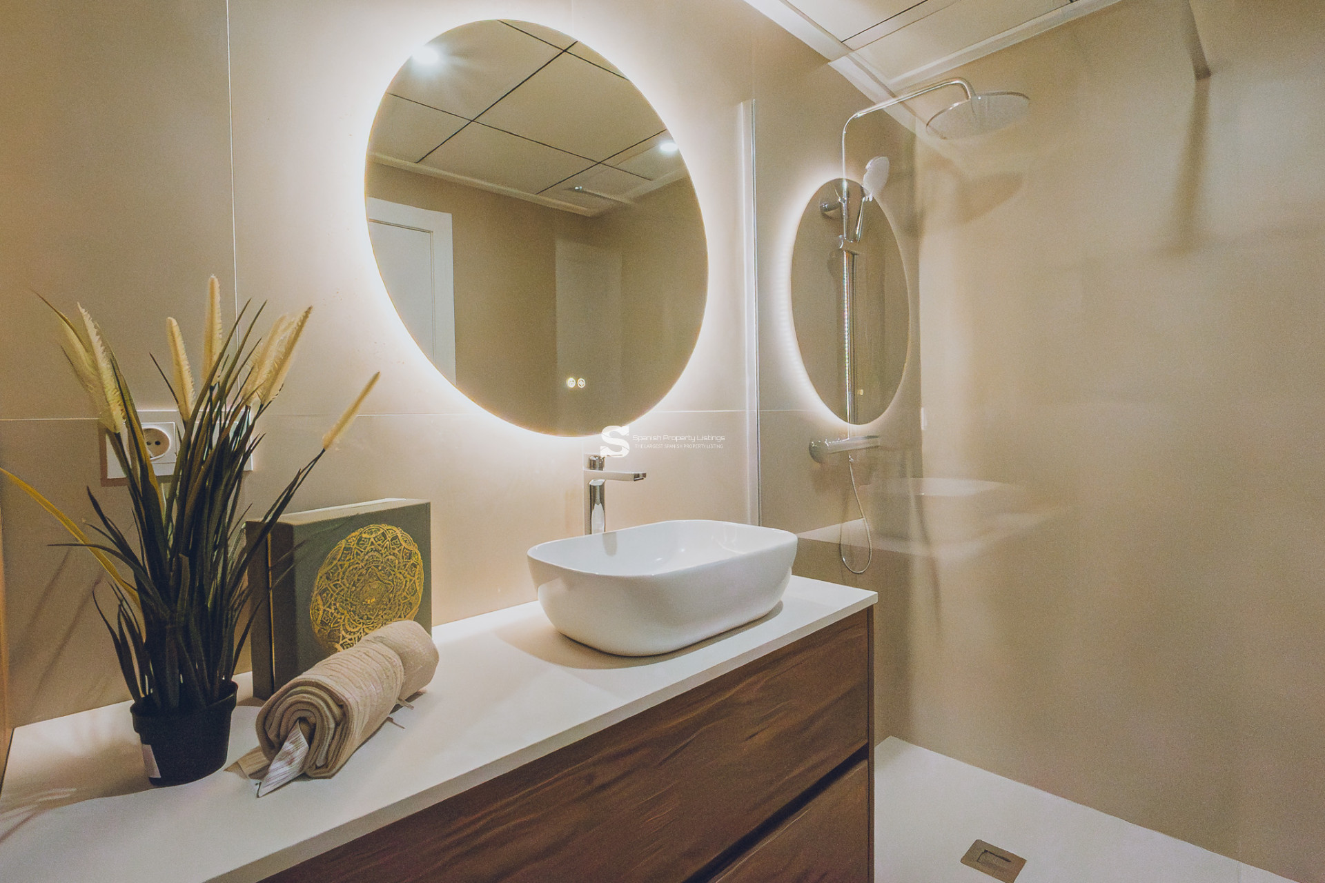 Nouvelle construction - Apartment - Redován