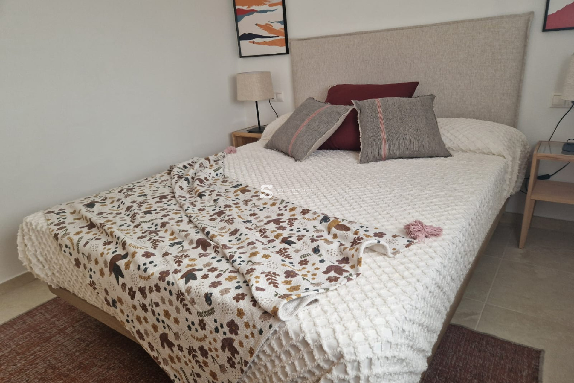 Obra nueva - Apartment - Jerónimo y Avileses