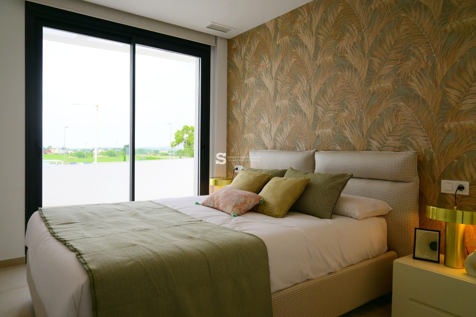 Obra nueva - Villa - Dolores - polideportivo