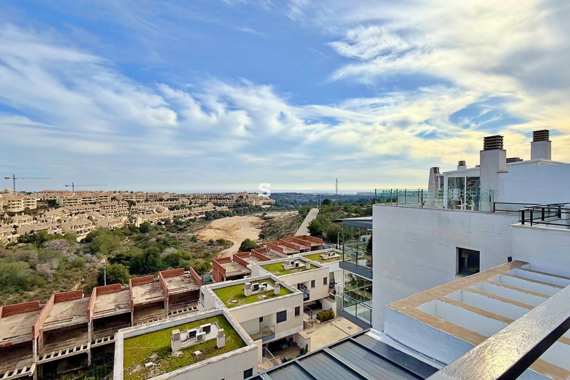 Resale - Apartment - Orihuela Costa - Campoamor