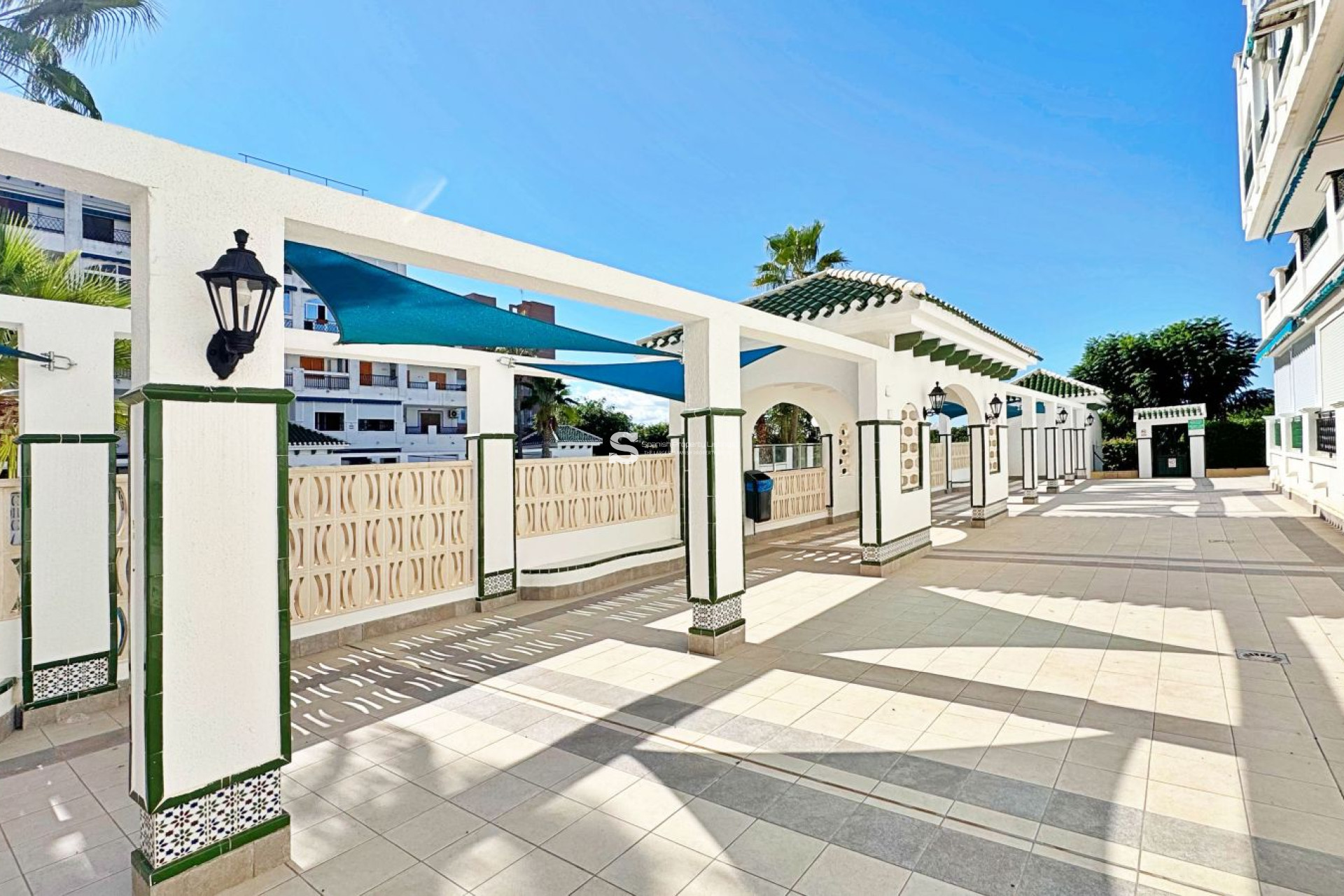 Resale - Apartment - Torrevieja - La Mata