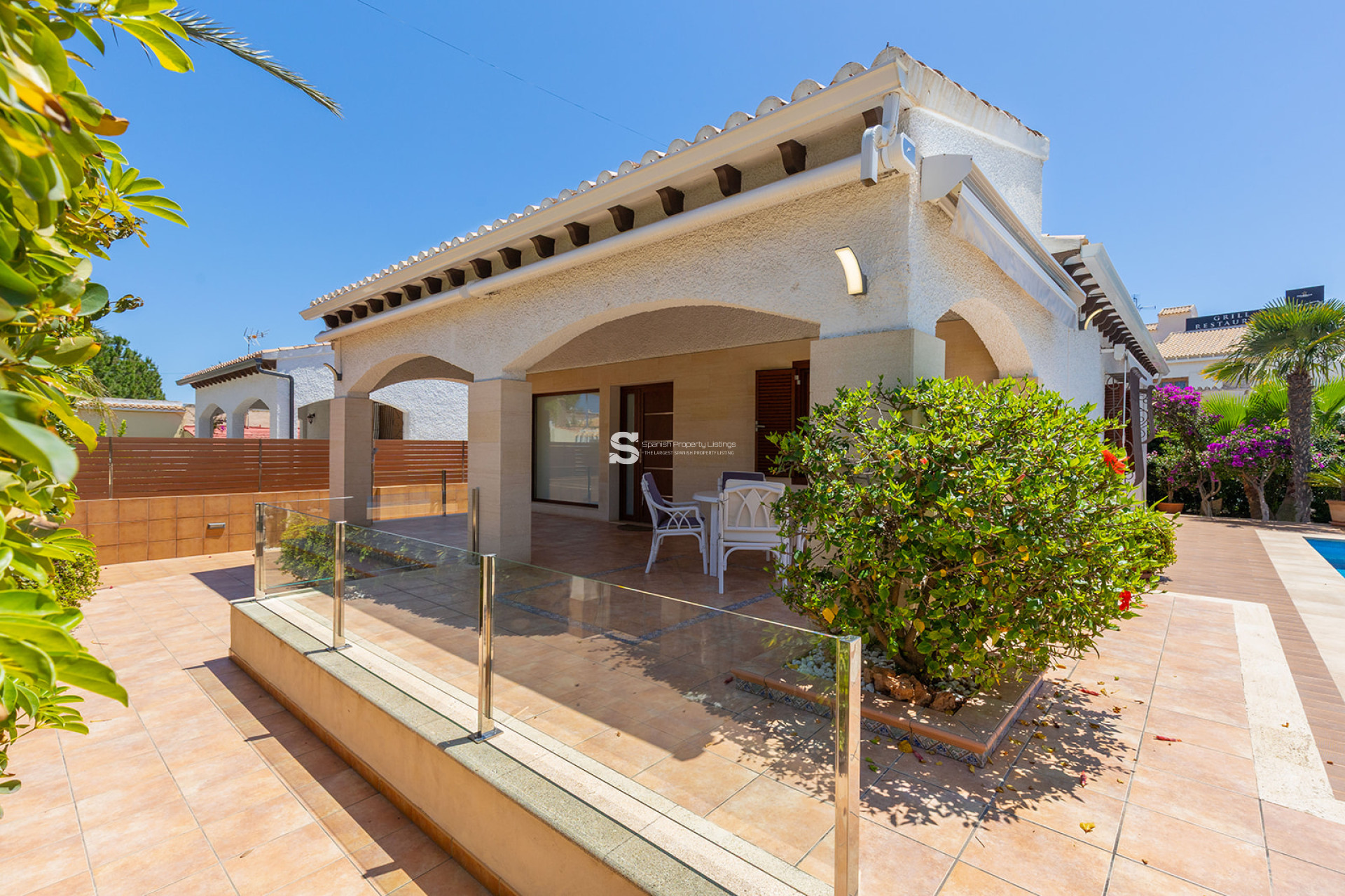 Resale - Villa - Orihuela Costa - Punta Prima