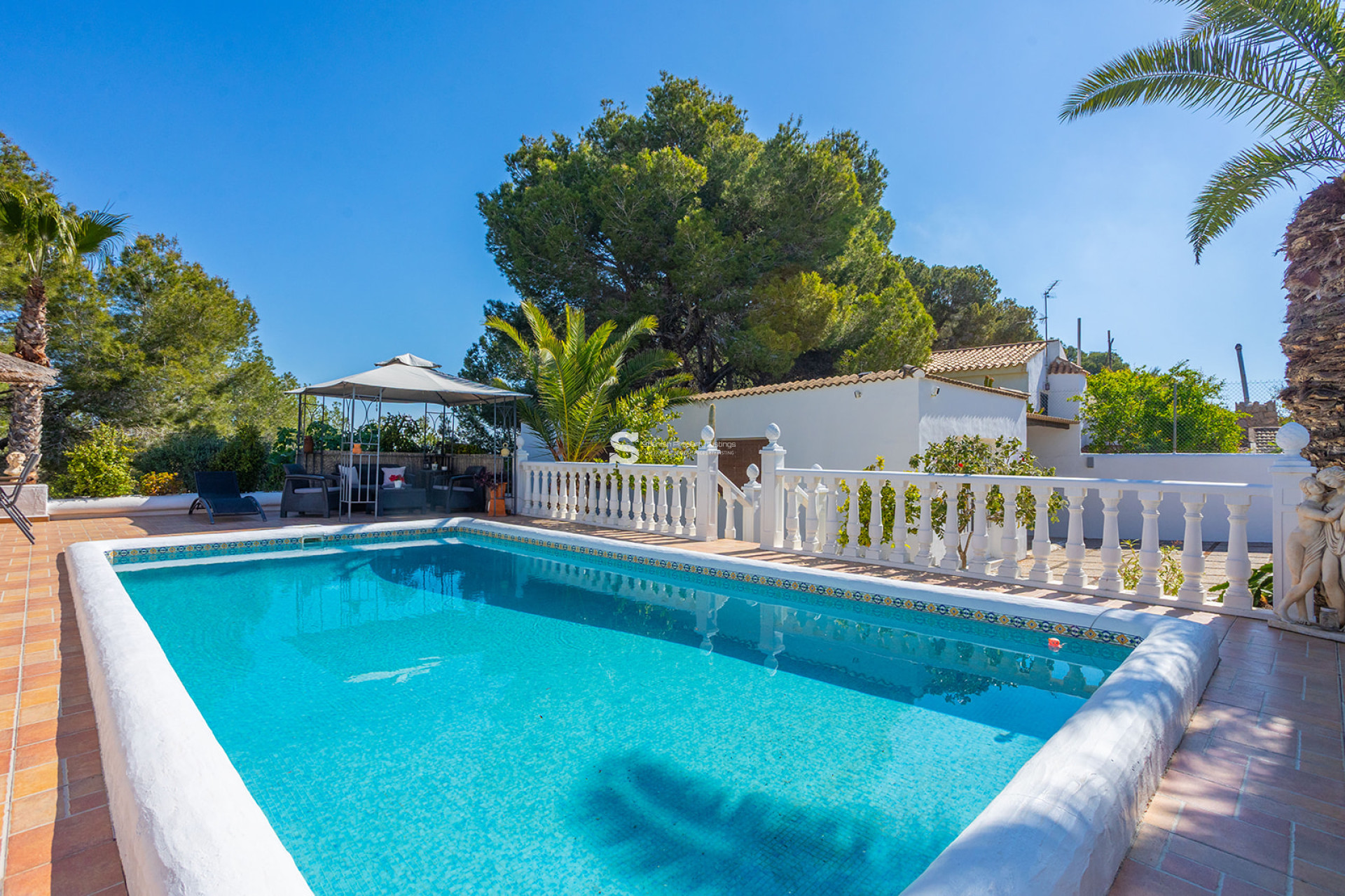 Resale - Villa - Orihuela - Orihuela Costa
