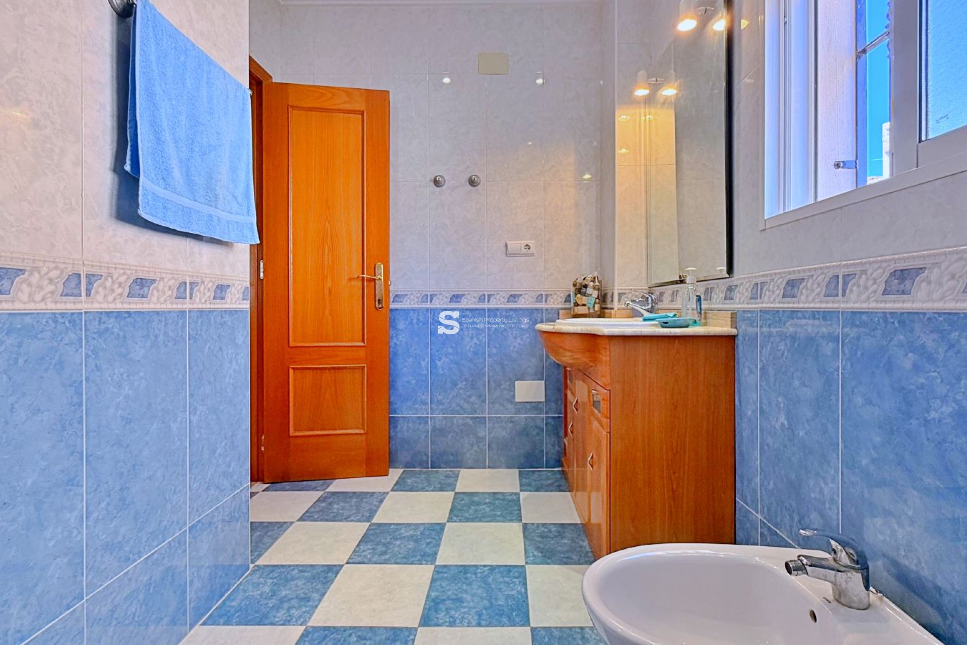 Resale - Villa - Orihuela - Orihuela Costa