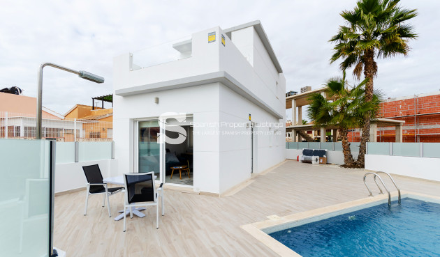 terraced - Obra nueva - Torrevieja - Torrevieja