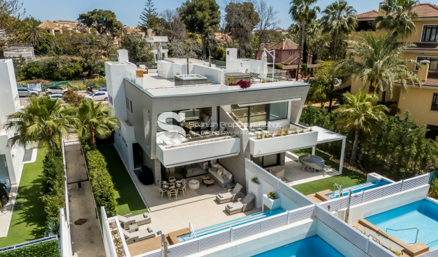 Villa - New Build - Marbella - Marbella