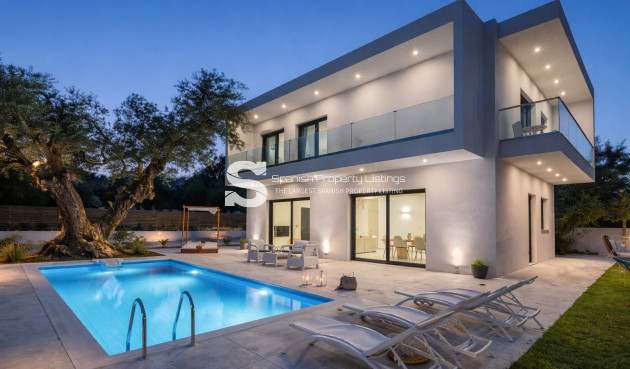 Villa - Obra nueva - Estepona - Estepona