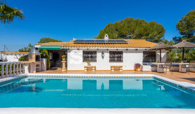 Villa - Resale - Orihuela - Orihuela Costa