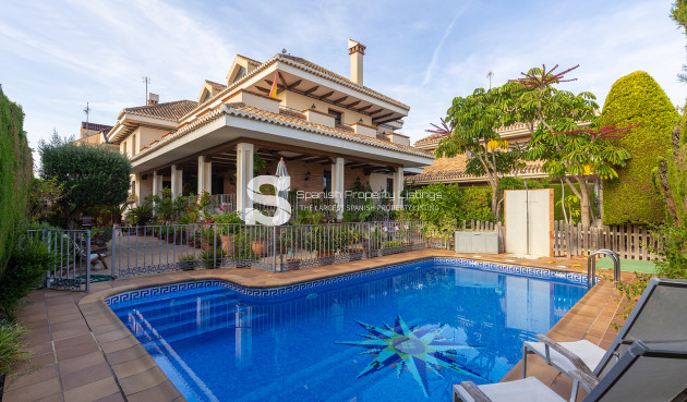 Villa - Resale - Torrevieja - La Veleta