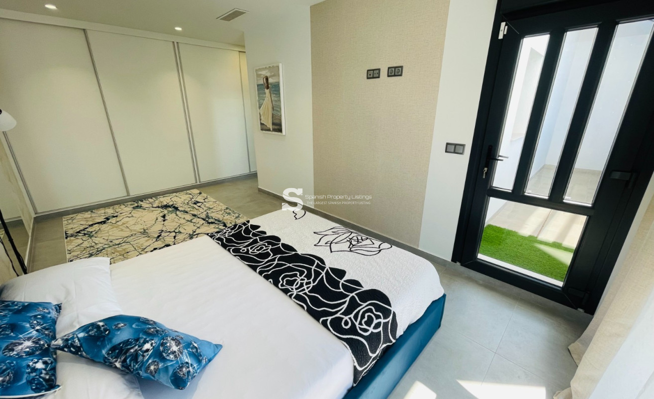 Nouvelle construction - detached - Torrevieja