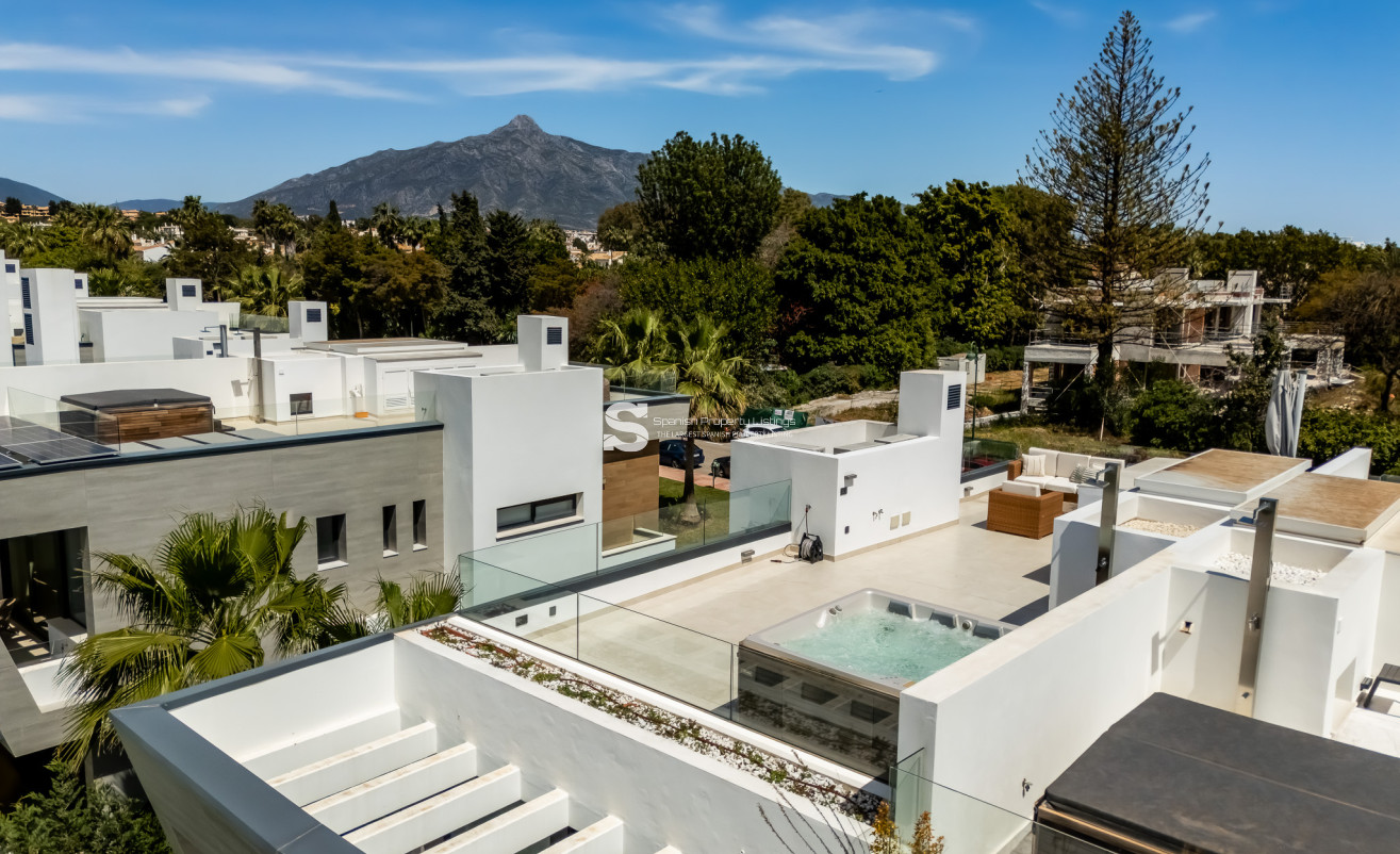 Obra nueva - Villa - Marbella
