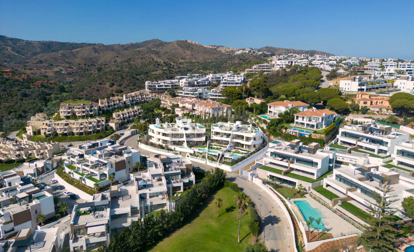 New Build - terraced - Artola