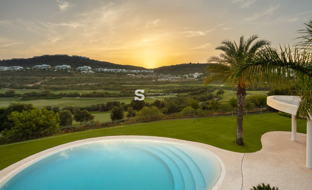 New Build - Villa - Casares