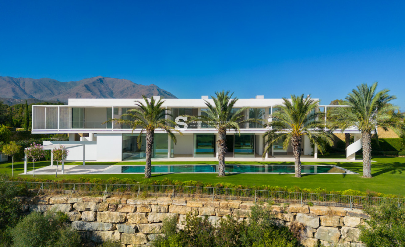 New Build - Villa - Casares