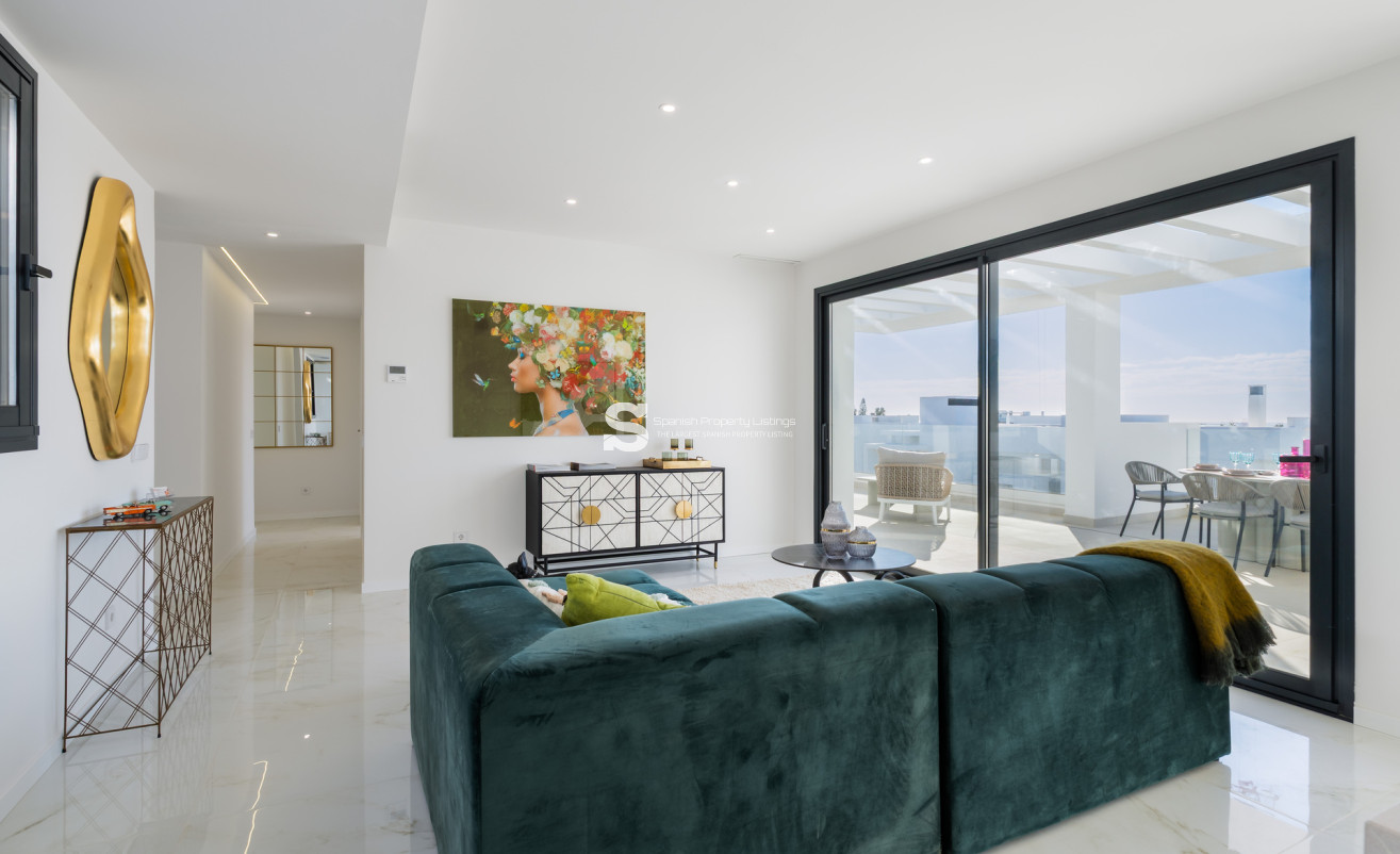 Obra nueva - Apartment - Estepona