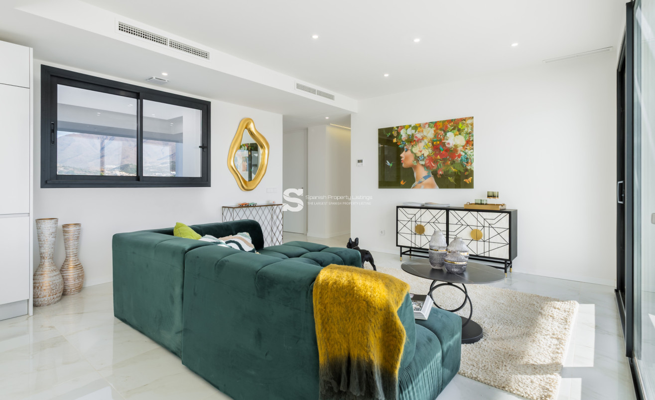 Obra nueva - Apartment - Estepona