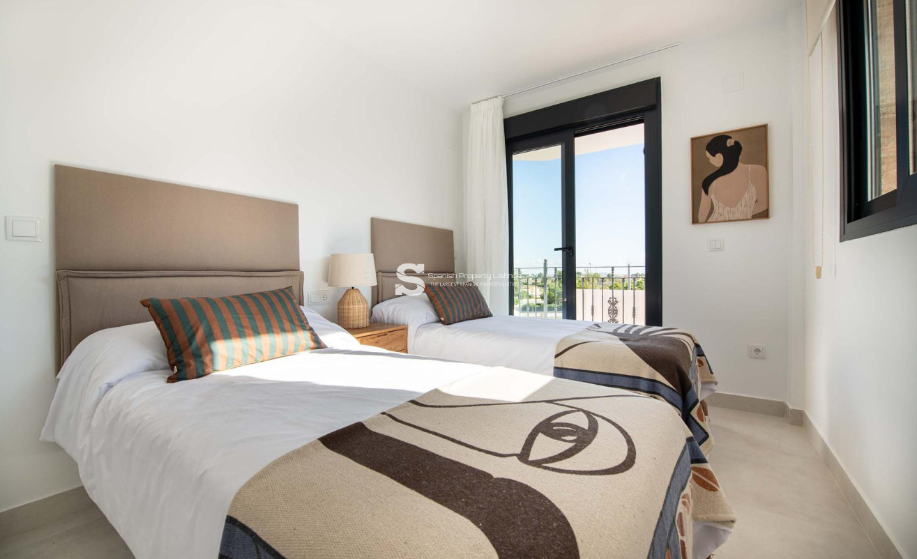 New Build - Bungalow - Cox - San Fernando