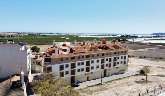 Obra nueva - Apartment - Jerónimo y Avileses