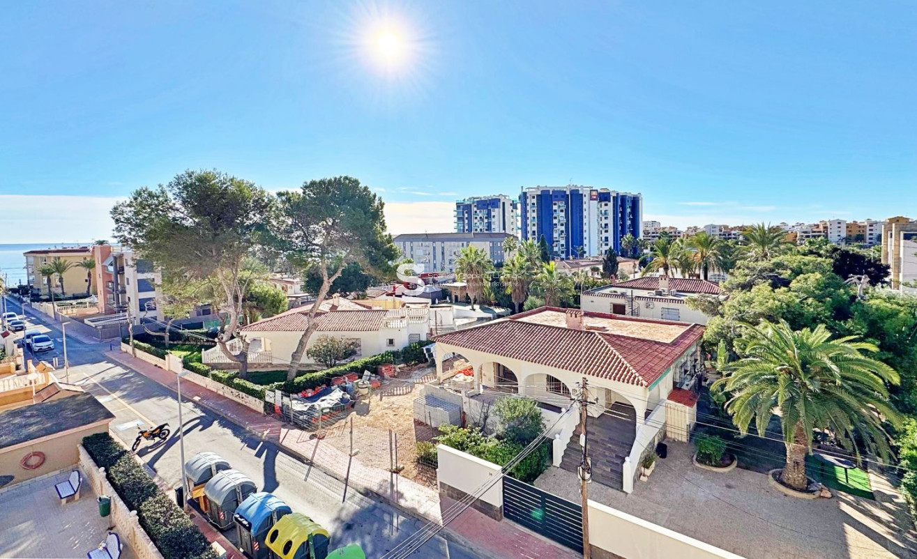 Resale - Apartment - Torrevieja - Rocio del Mar