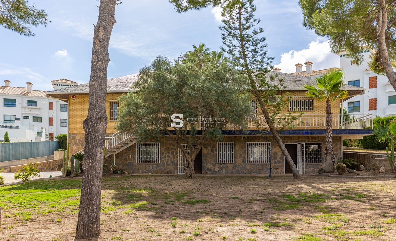 Resale - Villa - Orihuela Costa - Las Filipinas