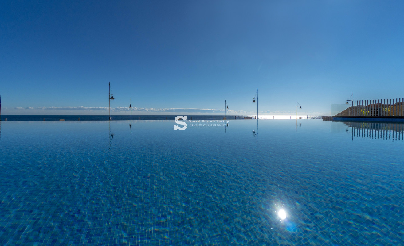 Resale - Apartment - Torrevieja - Punta Prima