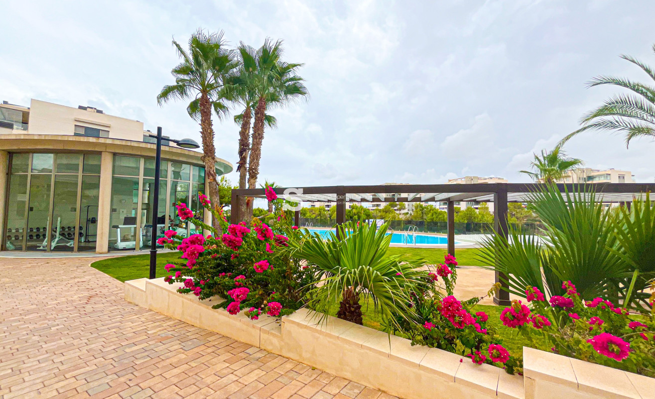 Resale - Apartment - Orihuela Costa - Villamartín