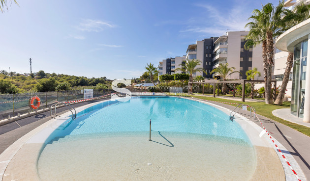 Resale - Apartment - Orihuela Costa - Villamartín