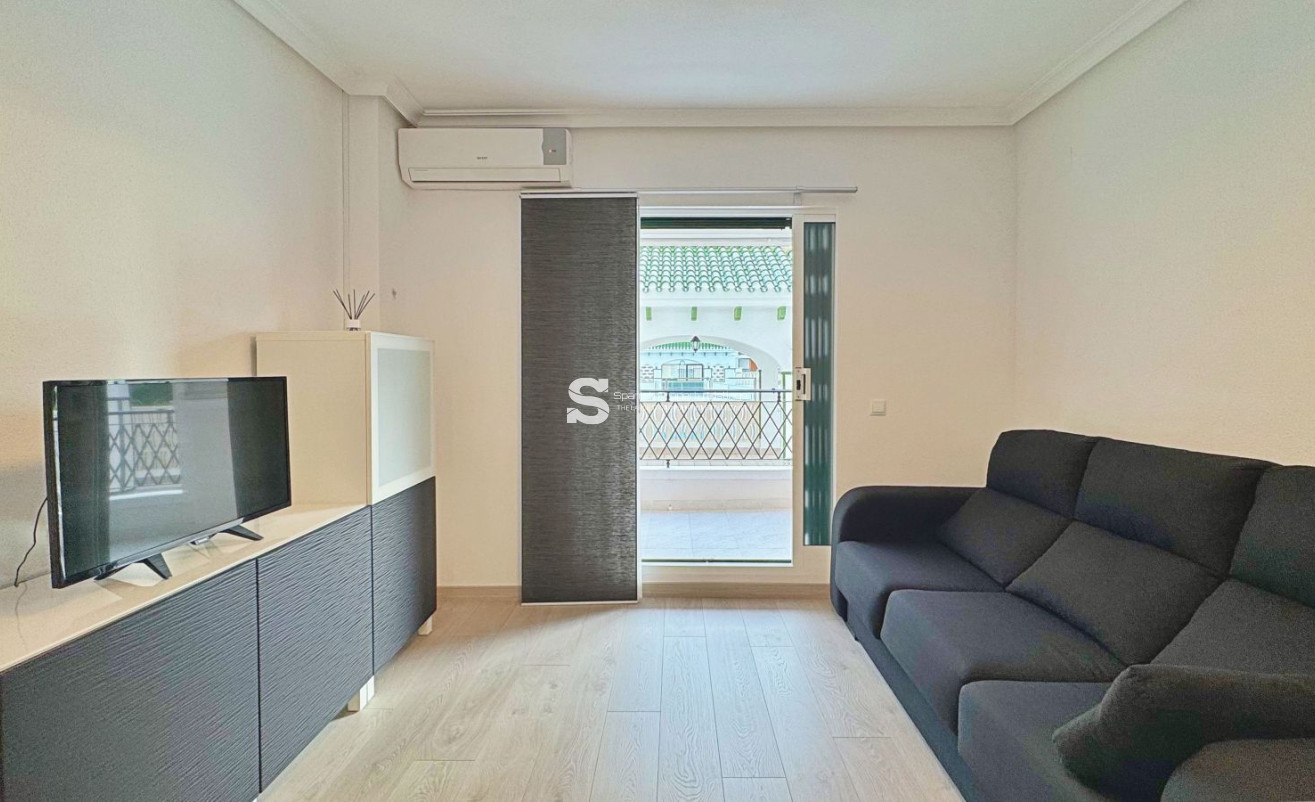 Resale - Apartment - Torrevieja - La Mata