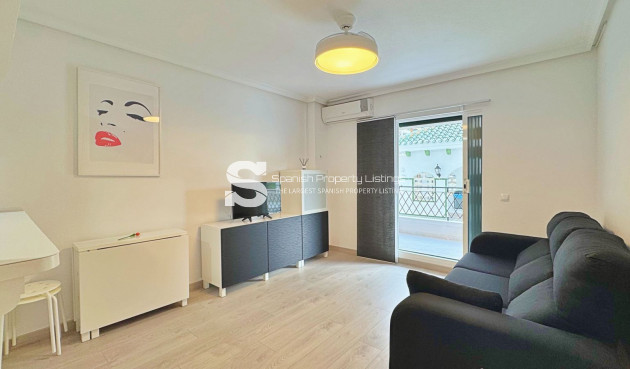 Resale - Apartment - Torrevieja - La Mata