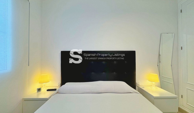 Resale - Apartment - Torrevieja - La Mata