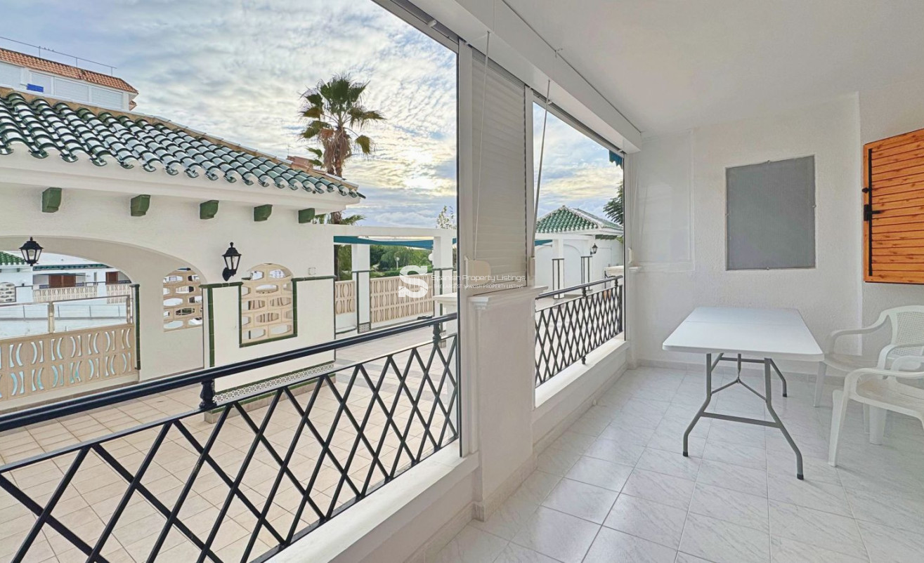Resale - Apartment - Torrevieja - La Mata