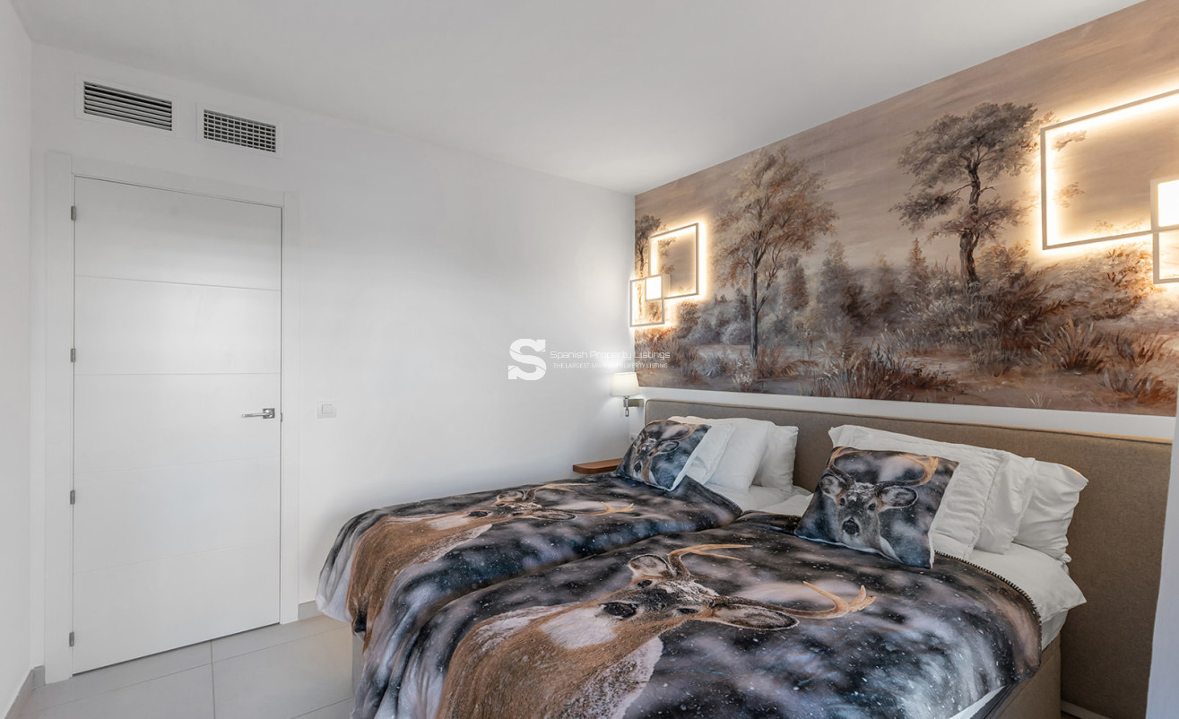 Resale - Apartment - Torrevieja - Punta Prima