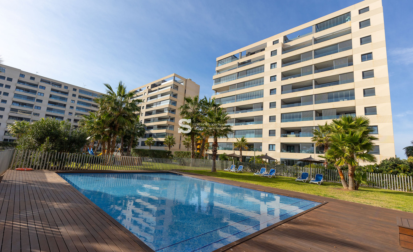 Resale - Apartment - Torrevieja - Punta Prima