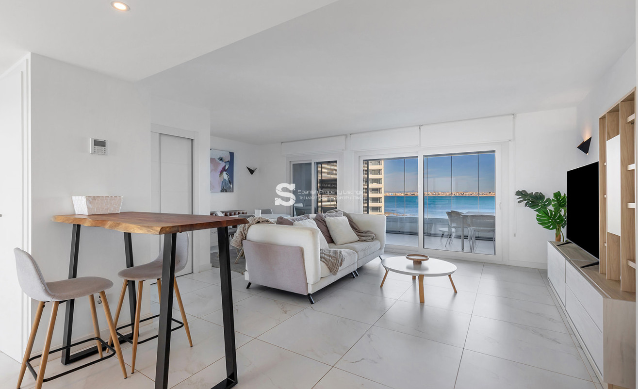 Resale - Apartment - Torrevieja - Punta Prima