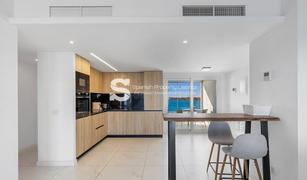 Resale - Apartment - Torrevieja - Punta Prima