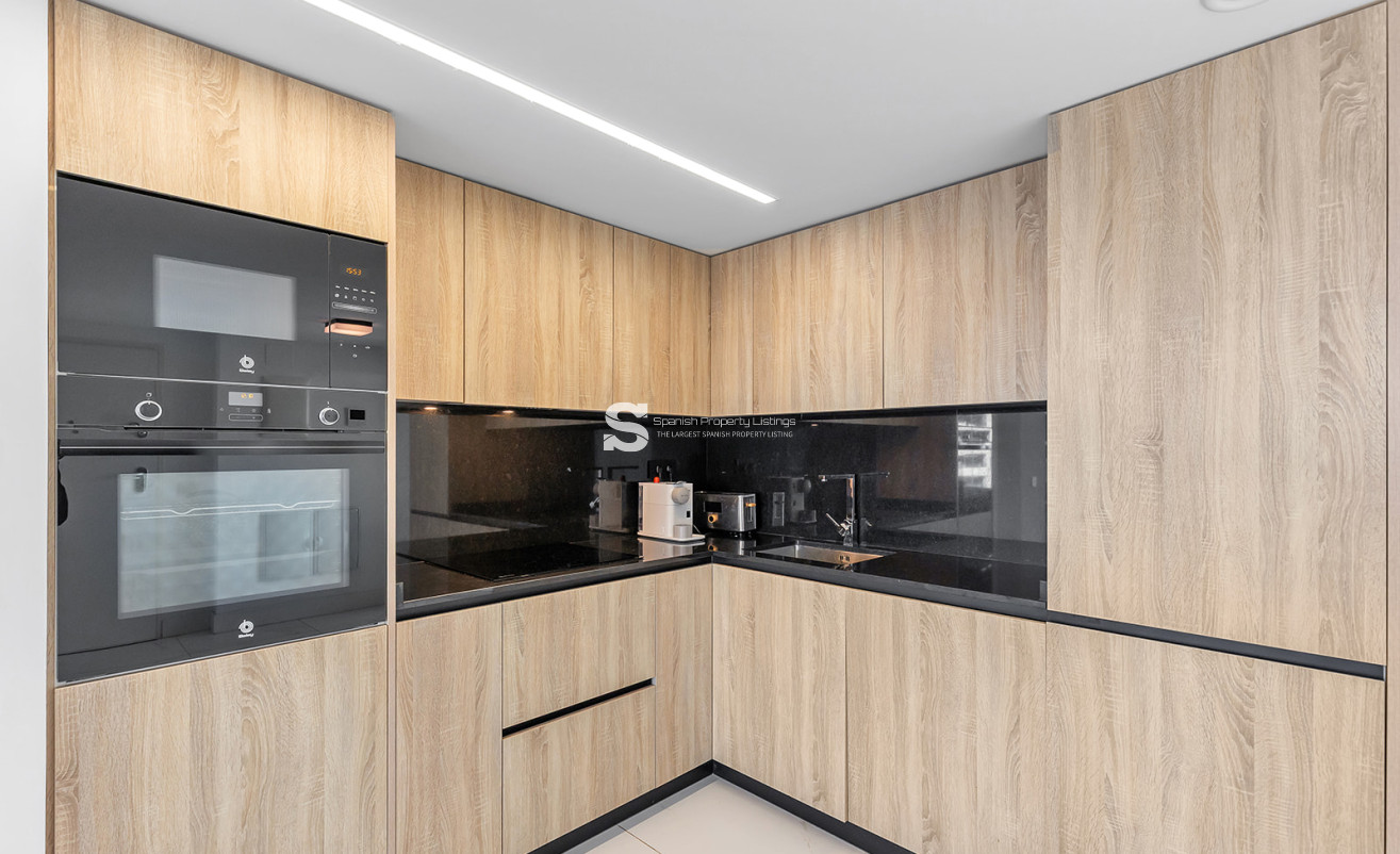 Resale - Apartment - Torrevieja - Punta Prima