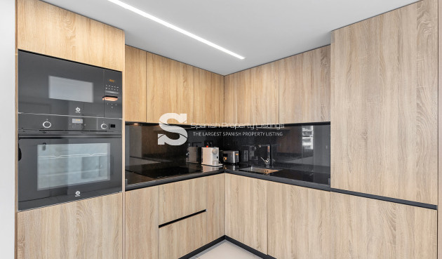 Resale - Apartment - Torrevieja - Punta Prima