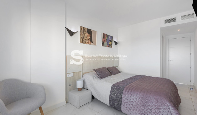 Resale - Apartment - Torrevieja - Punta Prima