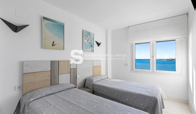 Resale - Apartment - Torrevieja - Punta Prima