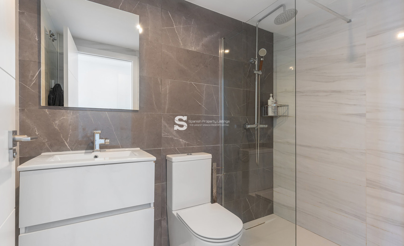 Resale - Apartment - Torrevieja - Punta Prima