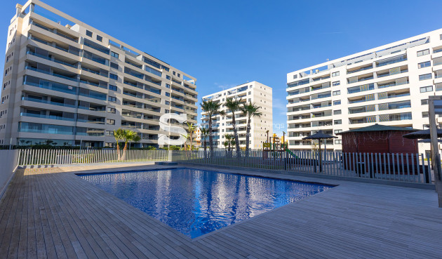 Resale - Apartment - Torrevieja - Punta Prima