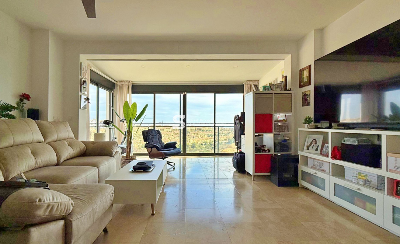 Resale - Apartment - Orihuela Costa - Campoamor
